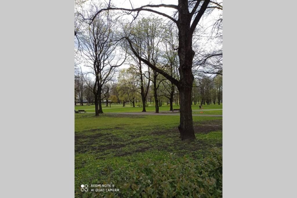 Latgales139 6 Can Stay Park In Front Of The House Free Parking Behind The Fence Self Check In Out Riga Exterior foto